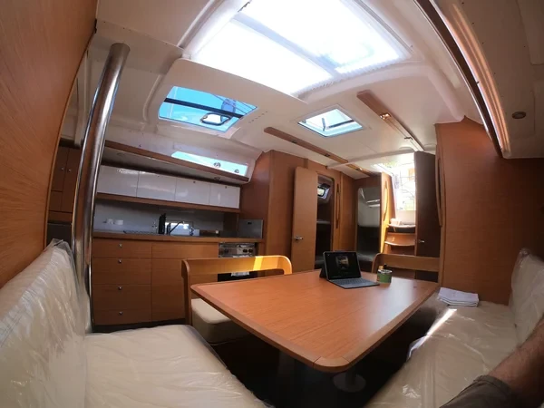 Dufour 430 - Boatscribe.com
