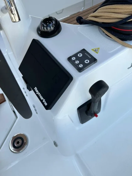 Sun Odyssey 350 - Boatscribe.com