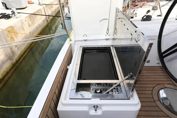 Elan Impression 45.1 - Boatscribe.com