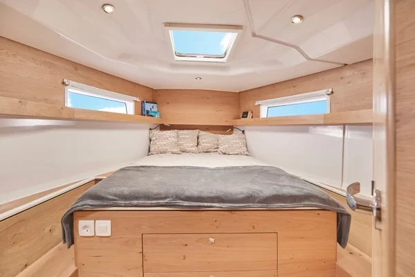 Elan Impression 45.1 - Boatscribe.com