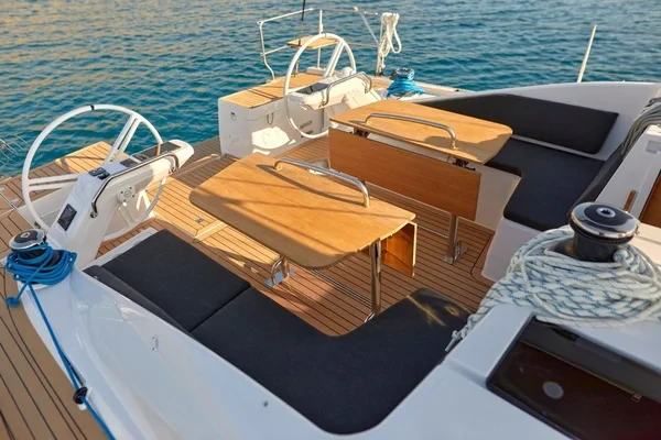 Elan Impression 45.1 - Boatscribe.com