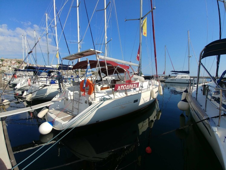 Oceanis 411 Clipper - Boatscribe.com