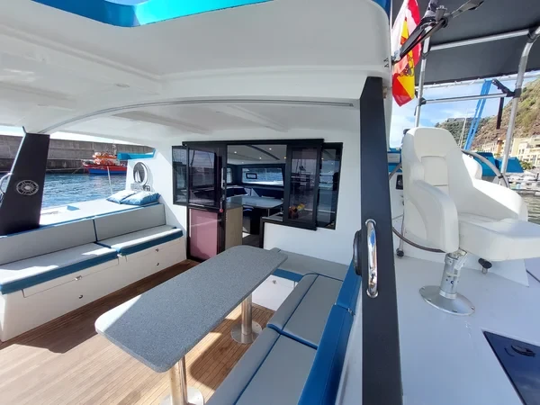 Luna 47 - Boatscribe.com