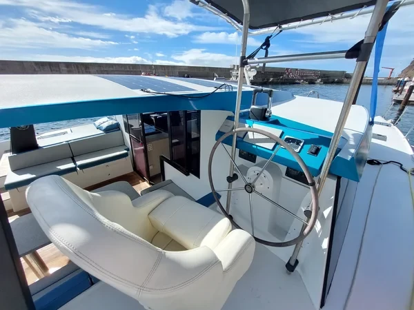 Luna 47 - Boatscribe.com