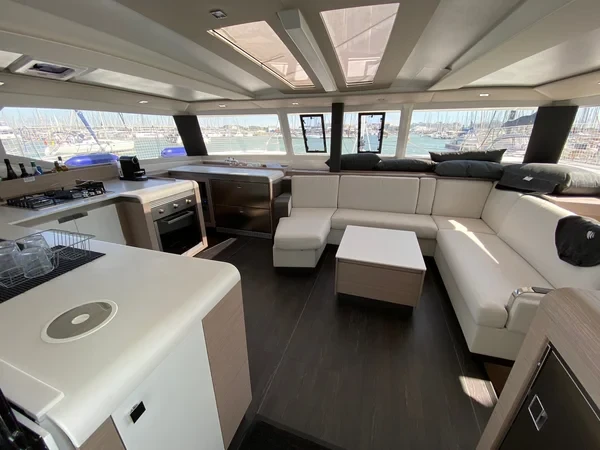 Tanna 47 - Boatscribe.com