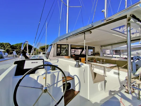 Nautitech 40 open - Boatscribe.com