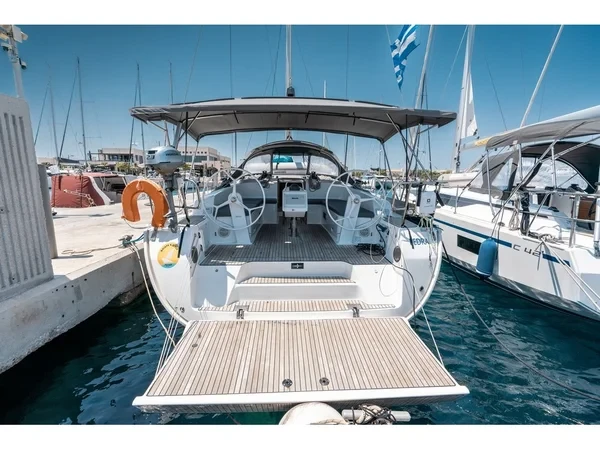 Bavaria 46 Cruiser - Boatscribe.com