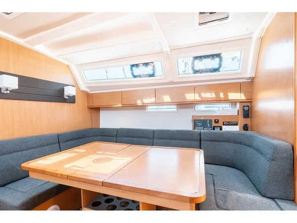 Bavaria 46 Cruiser - Boatscribe.com