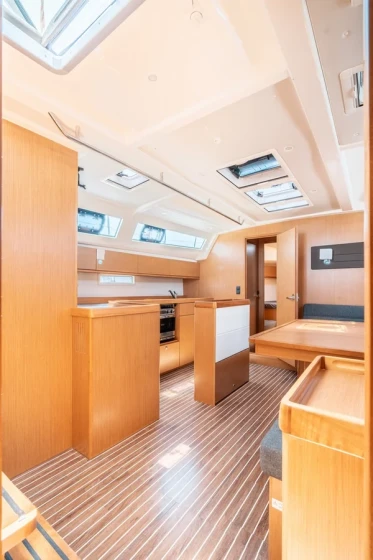 Bavaria 46 Cruiser - Boatscribe.com