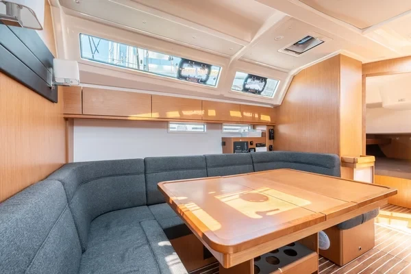 Bavaria 46 Cruiser - Boatscribe.com