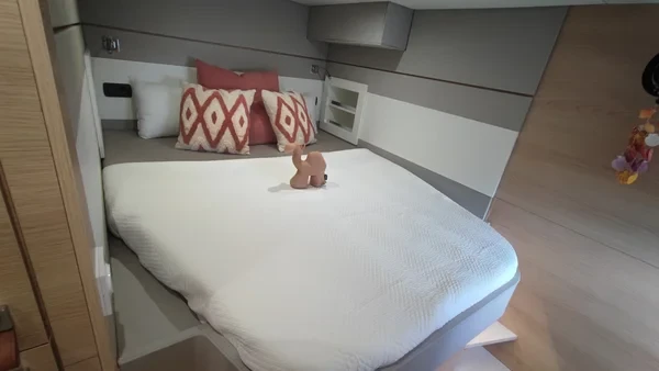 Aventura 45 - Boatscribe.com