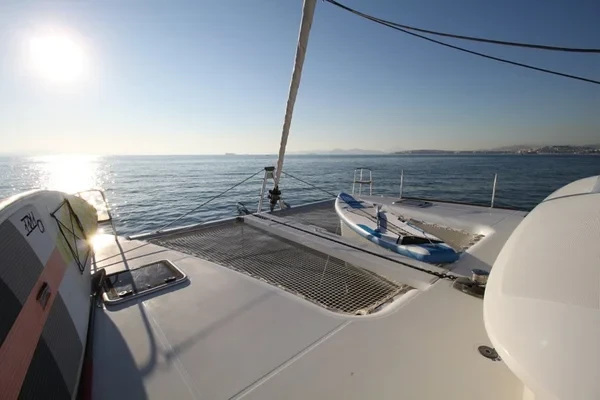 Lagoon 400 S2 - Boatscribe.com