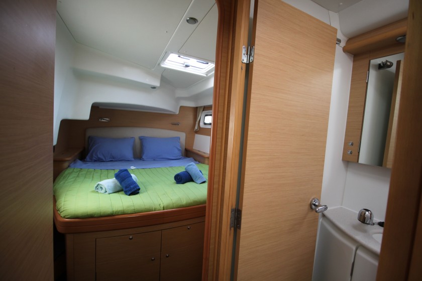 Lagoon 440 - Boatscribe.com