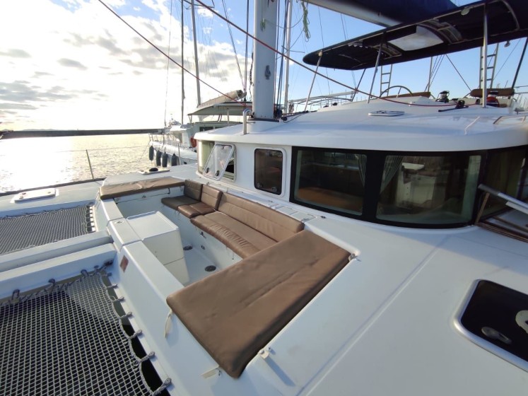 Lagoon 440 - Boatscribe.com
