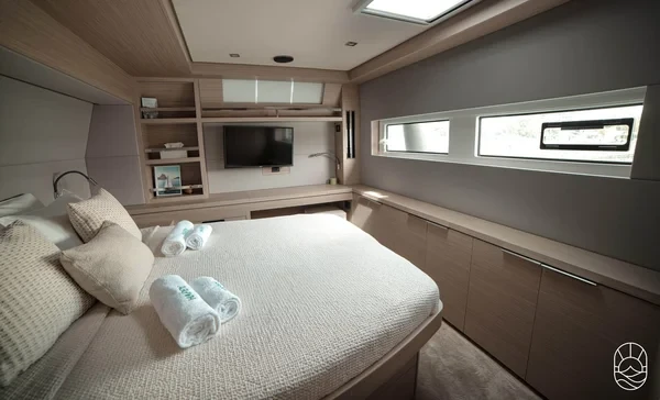 Lagoon 55 - Boatscribe.com