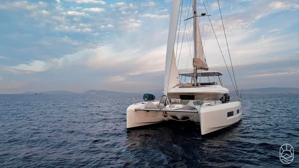 Lagoon 55 - Boatscribe.com