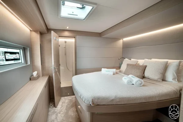 Lagoon 55 - Boatscribe.com