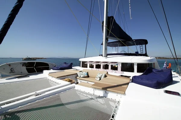 Lagoon 500 - Boatscribe.com