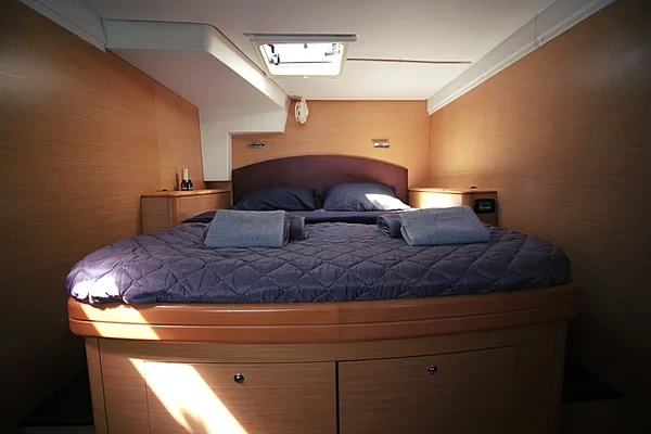 Lagoon 500 - Boatscribe.com