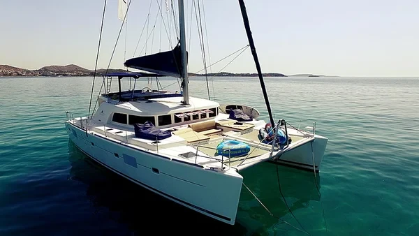 Lagoon 500 - Boatscribe.com