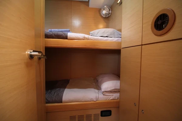 Lagoon 500 - Boatscribe.com