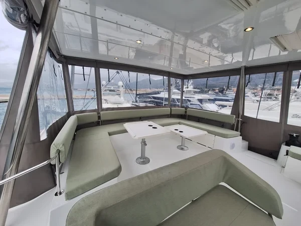 Bali 5.4 - Boatscribe.com