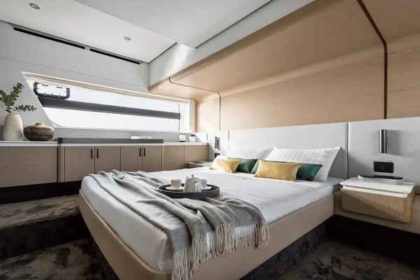 Azimut 53 - Boatscribe.com