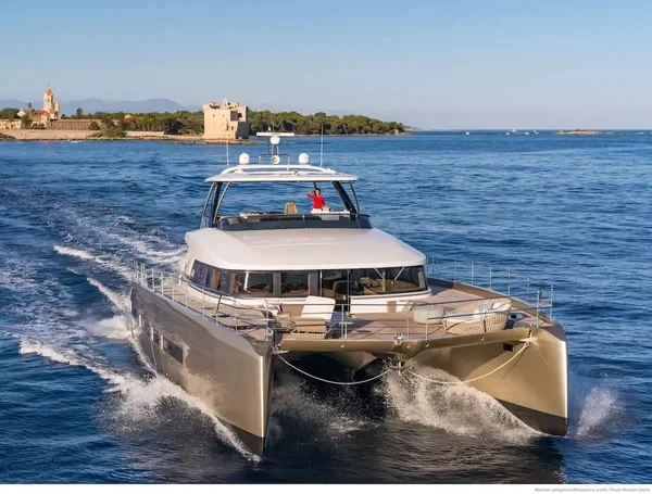 Lagoon Seventy 8 - Boatscribe.com