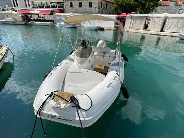 Joker 520 - Boatscribe.com