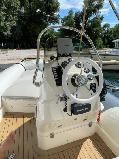 Joker 520 - Boatscribe.com