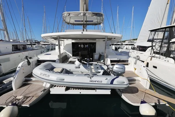 Lagoon 51 - Boatscribe.com