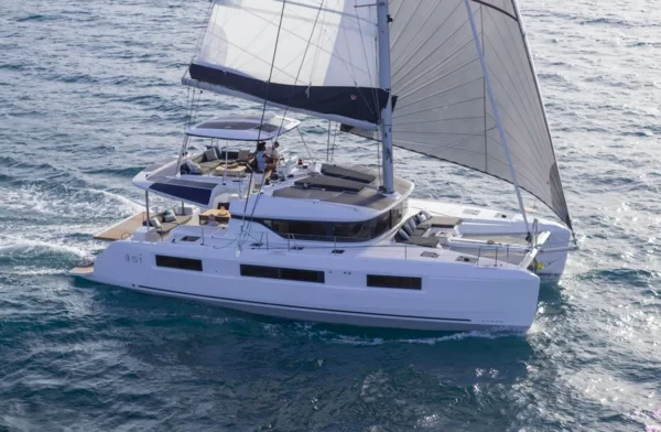 Lagoon 51 - Boatscribe.com