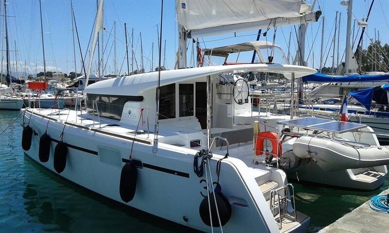 Lagoon 39 - Boatscribe.com