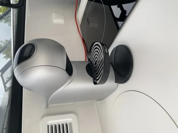 Grandezza 280C - Boatscribe.com