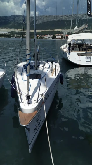 Viko S 21 - Boatscribe.com