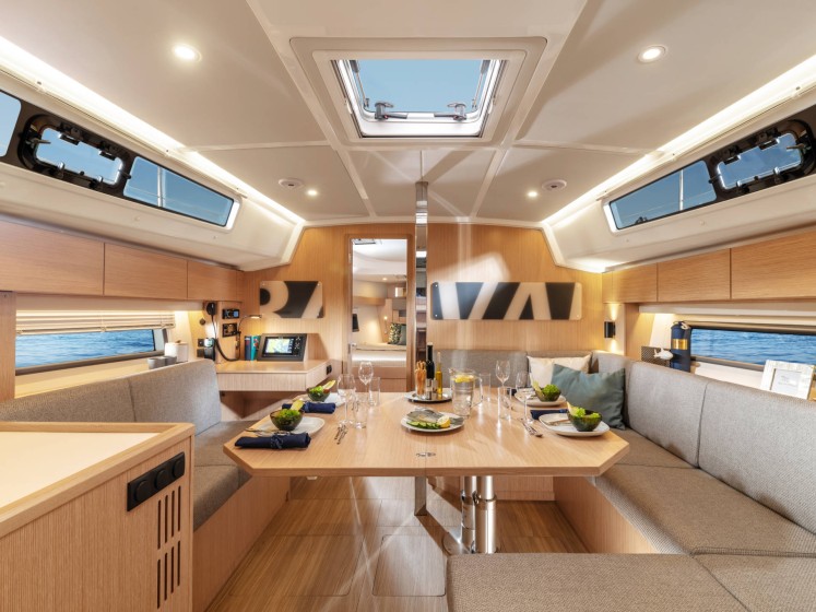 Bavaria C42 - Boatscribe.com