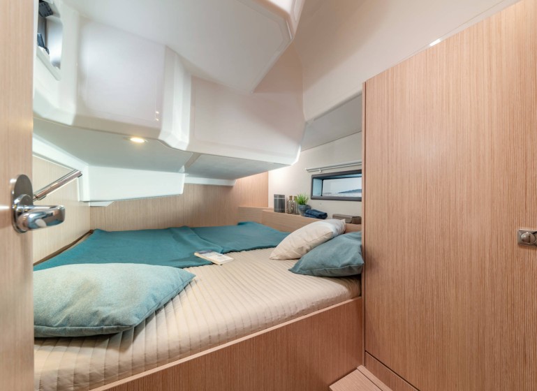 Bavaria C42 - Boatscribe.com