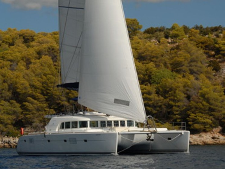 Lagoon 500 - Boatscribe.com