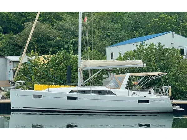 Oceanis 41.1 - Boatscribe.com