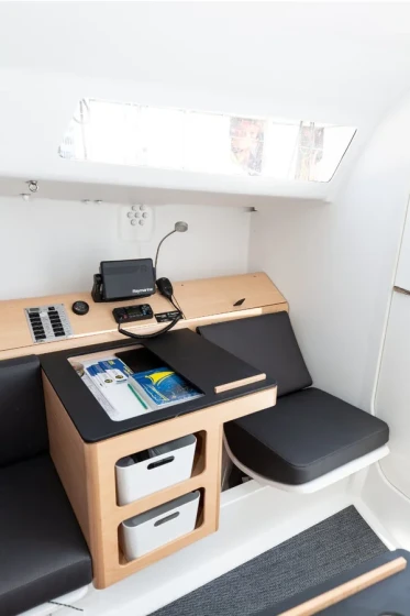 Pogo 30 - Boatscribe.com