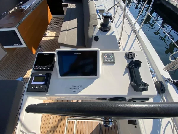 Dufour 530 - Boatscribe.com