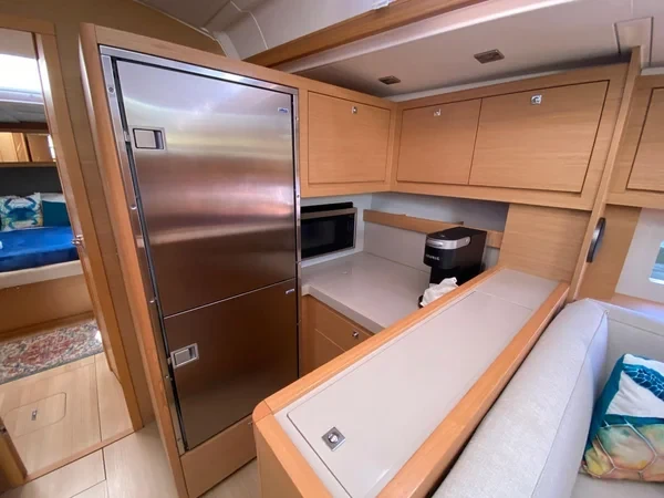 Dufour 530 - Boatscribe.com