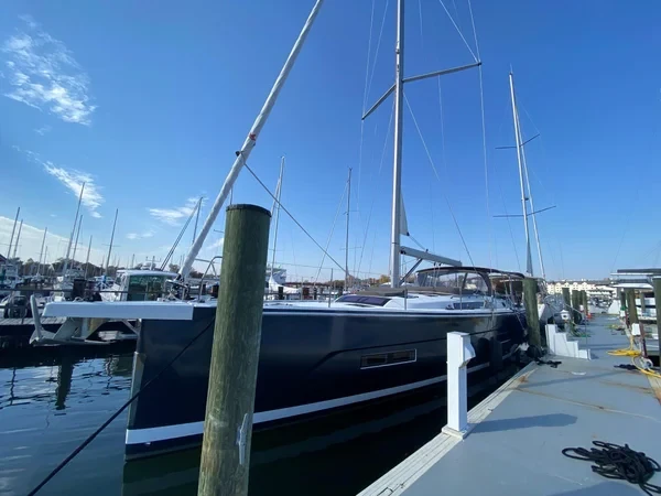 Dufour 530 - Boatscribe.com