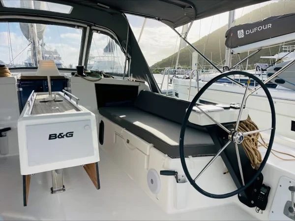 Dufour 430 - Boatscribe.com