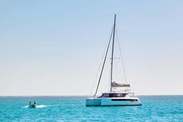 Leopard 42 - Boatscribe.com