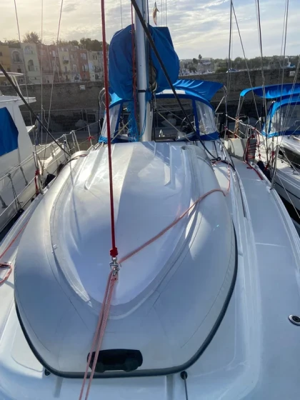 Sun Odyssey 380 - Boatscribe.com