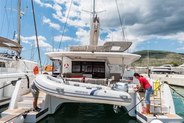 Saona 47 - Boatscribe.com