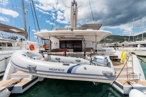Saona 47 - Boatscribe.com
