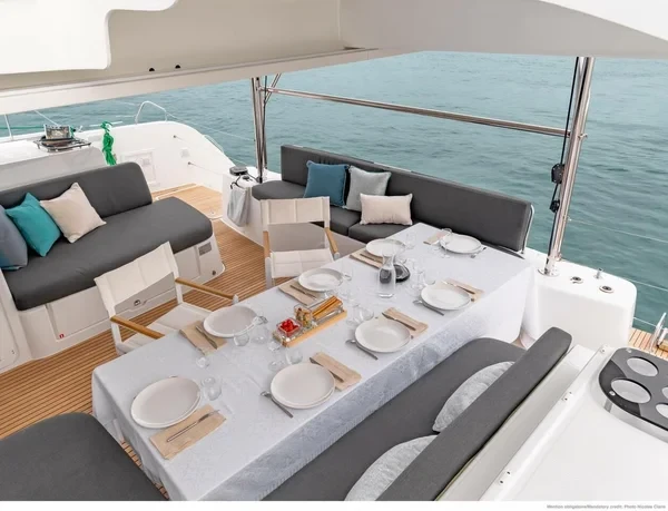 Lagoon 46 - Boatscribe.com