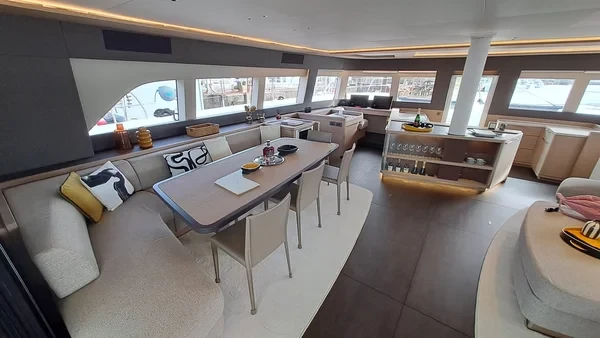 Lagoon Seventy 7 - Boatscribe.com